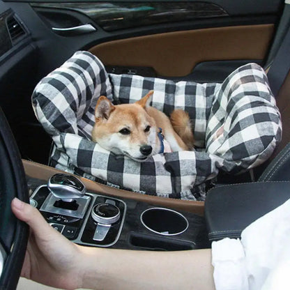Pet Car Safety Seat Bed Pad Kennel Removable Washable Pet Supplies Four Season Universal Outdoors Traveling Indoor Dog Car Seat